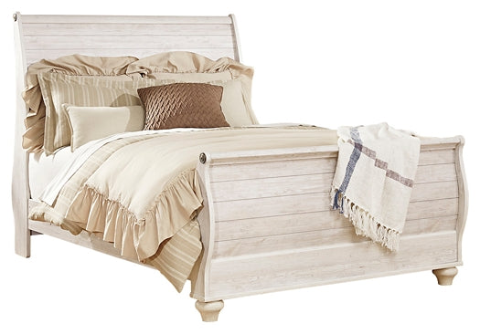 Willowton Sleigh Bed With Mirrored Dresser And Chest