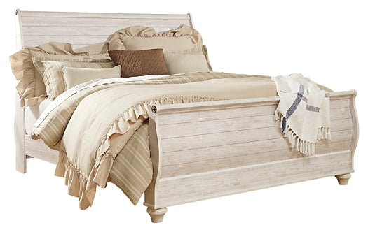 Willowton Sleigh Bed With Mirrored Dresser And Chest