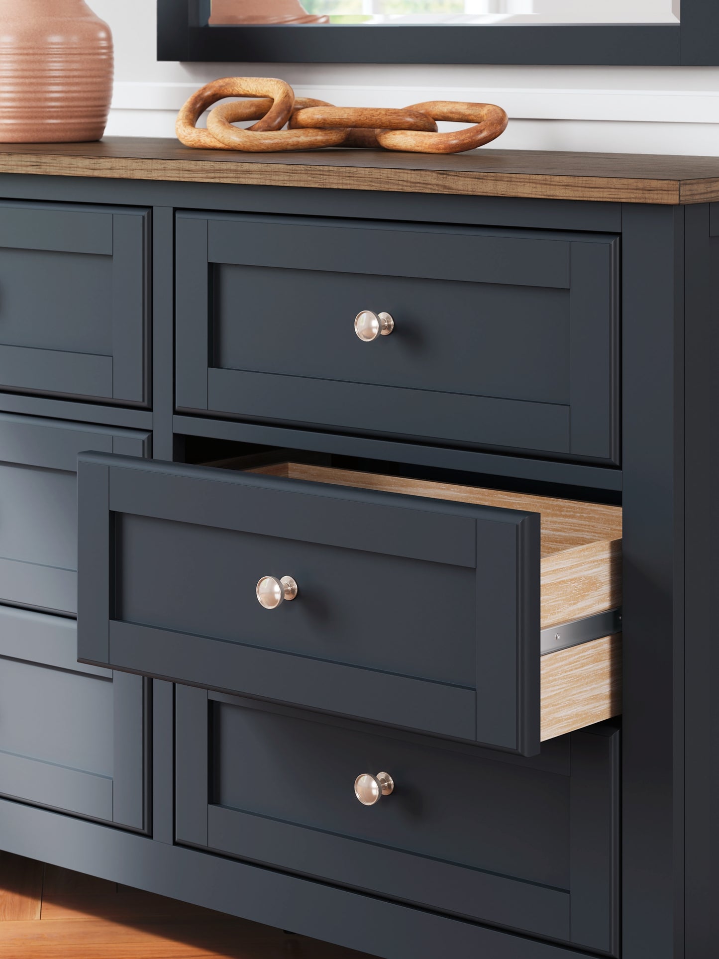 Landocken Full Panel Headboard with Mirrored Dresser