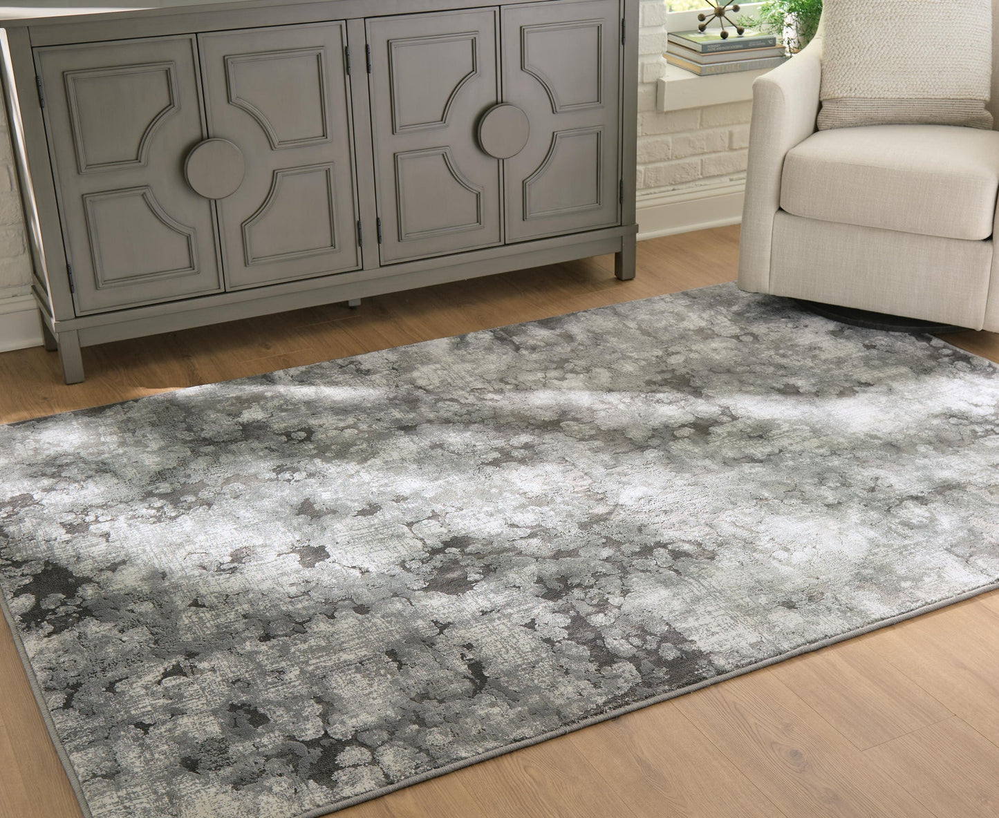 Gilberton Medium Rug